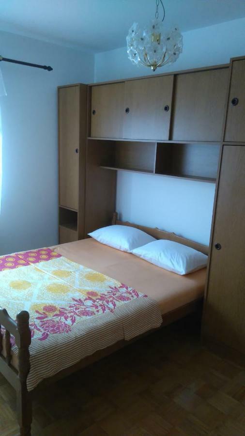 Apartment Ivana Senj  Bagian luar foto